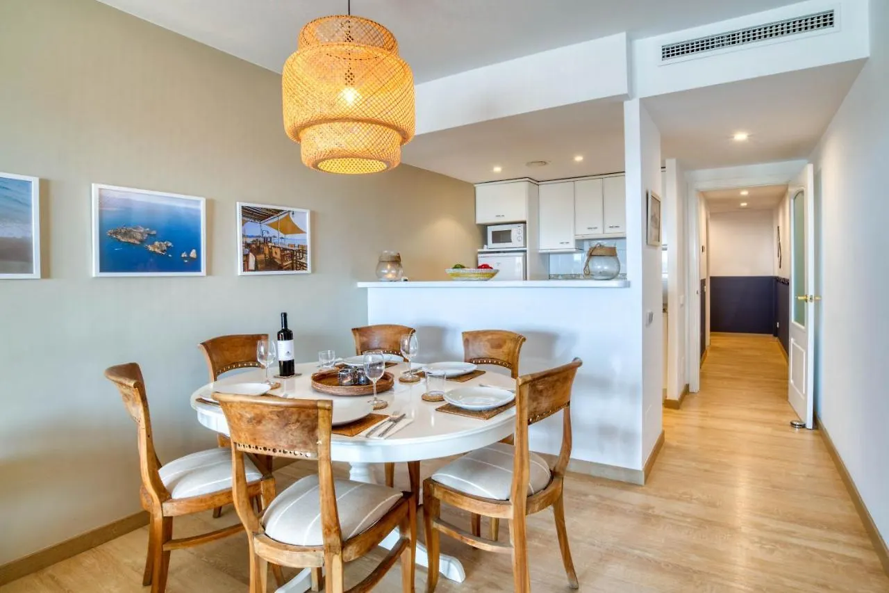 Port Pals, Precioso Apartamento Con Vista Al Mar Y Piscina Spain